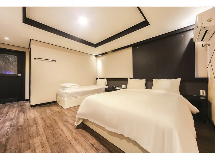 Elysee Busan