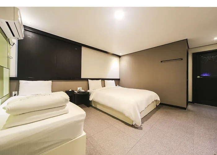 Elysee 3* Busan